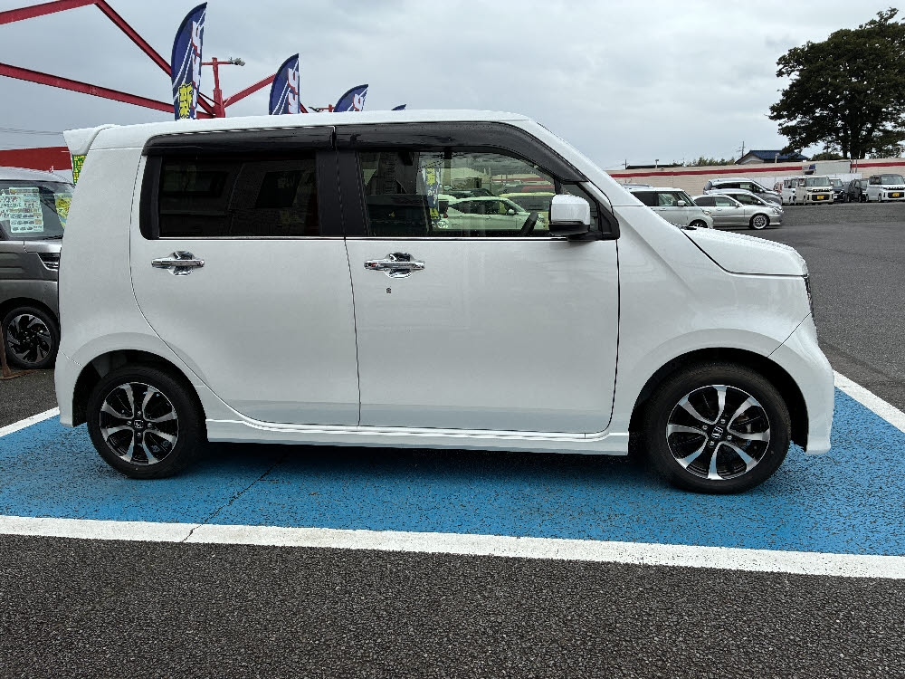 ホンダ　N WGNカスタム　Lホンダセンシング3枚目