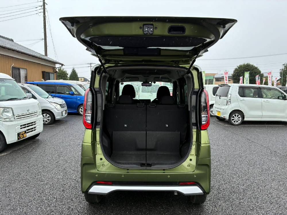ミツビシ　ｅｋクロススペース　G9枚目