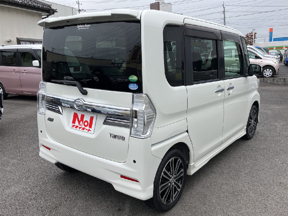 ダイハツ　タントカスタム　RS-SA3枚目