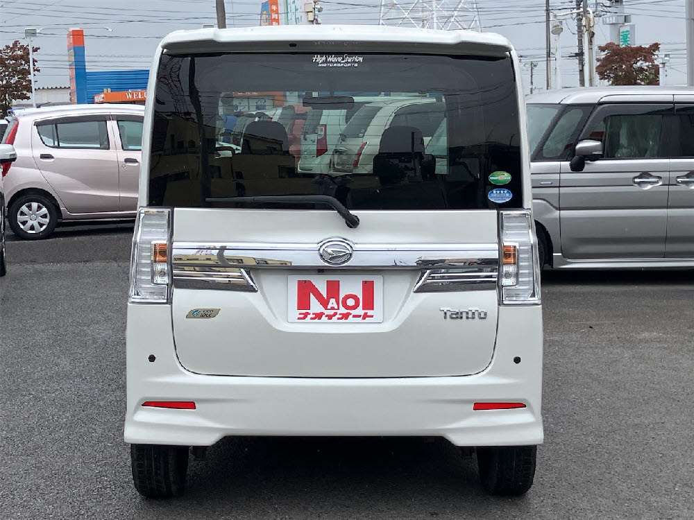 ダイハツ　タントカスタム　RS-SA4枚目