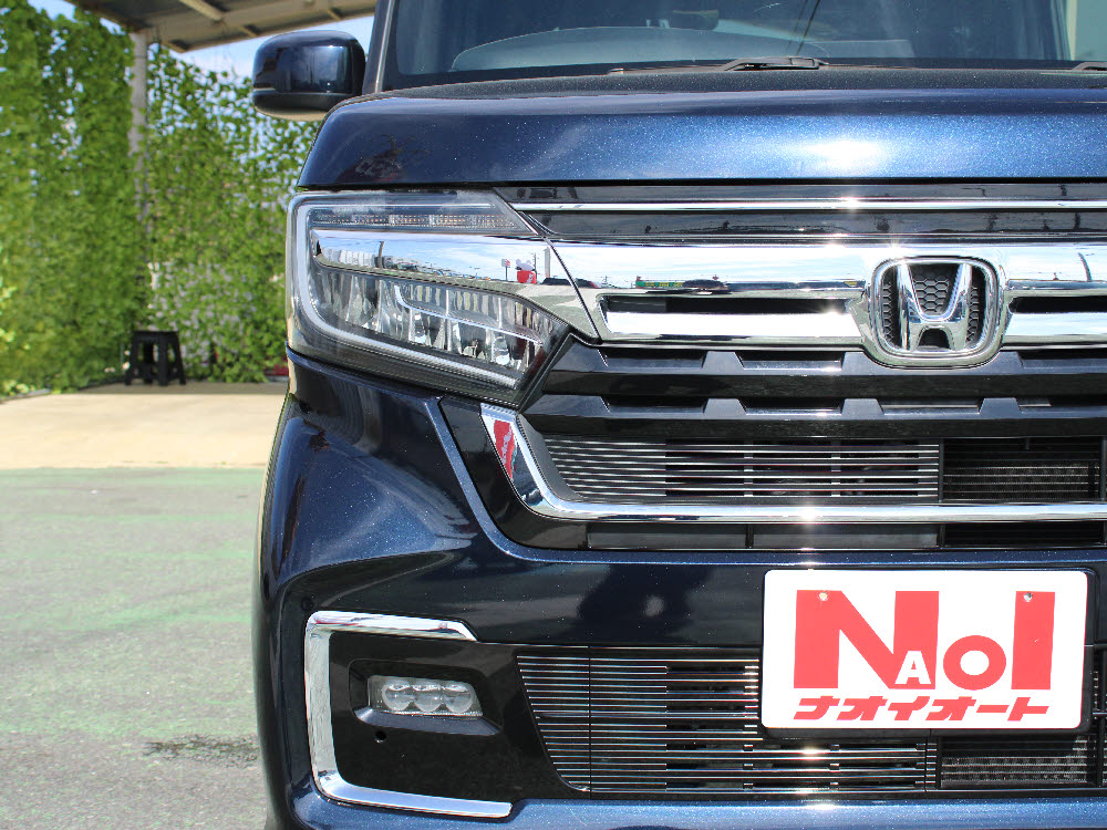 ホンダ　Ｎ ＢＯＸカスタム　L9枚目