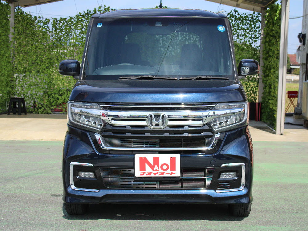 ホンダ　Ｎ ＢＯＸカスタム　L1枚目