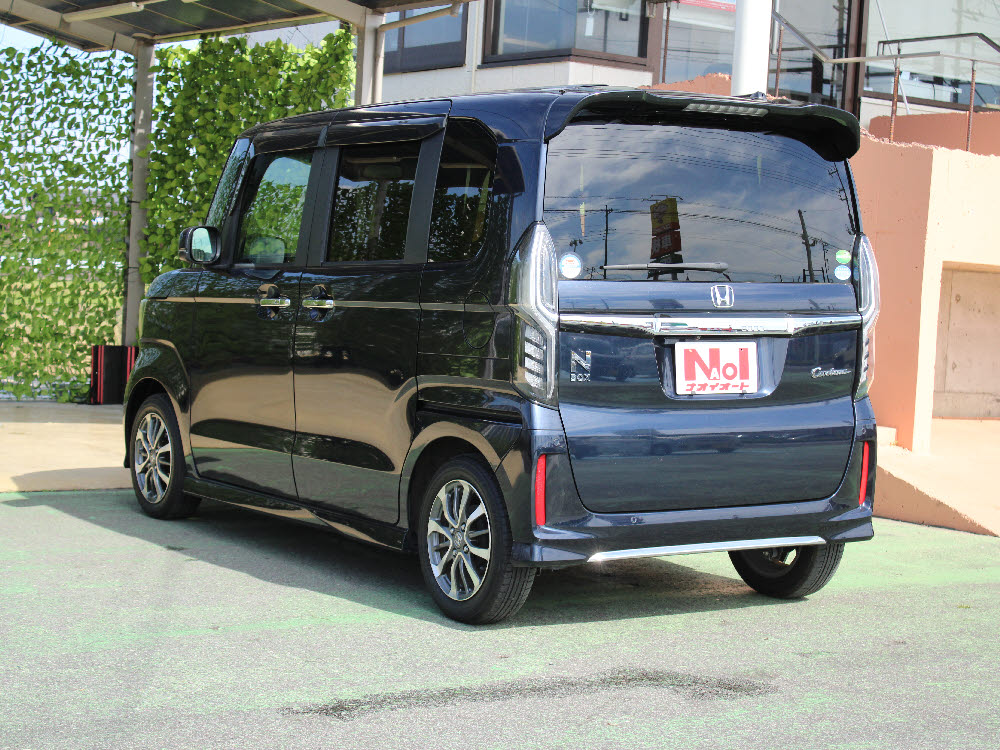 ホンダ　Ｎ ＢＯＸカスタム　L6枚目