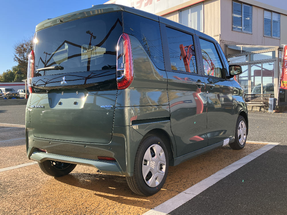 ミツビシ　ｅｋスペース　M3枚目