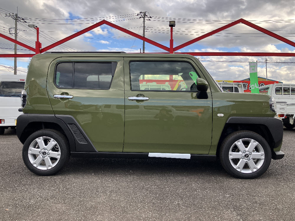 ダイハツ　タフト　Gクロムベンチャー　9インチDO付き3枚目