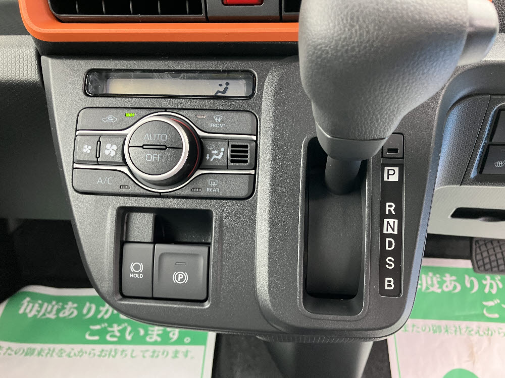 ダイハツ　タントファンクロス　ディスプレイオーデイオ17枚目