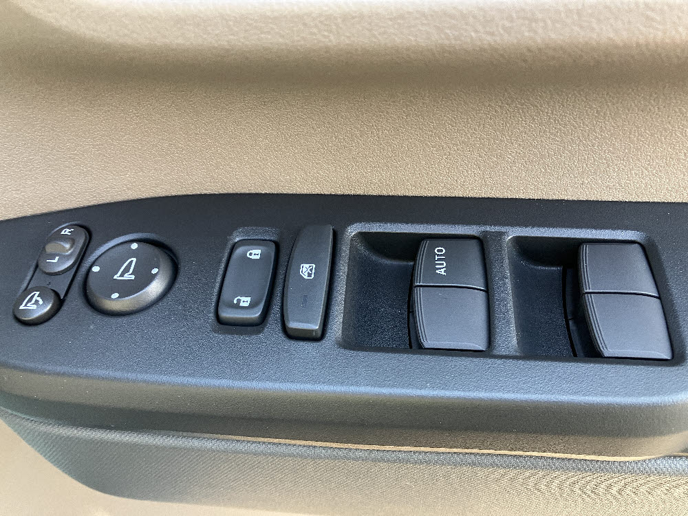 ホンダ　Ｎ ＢＯＸ ＪＯＹ 8インチディスプレイオーディオ　13枚目