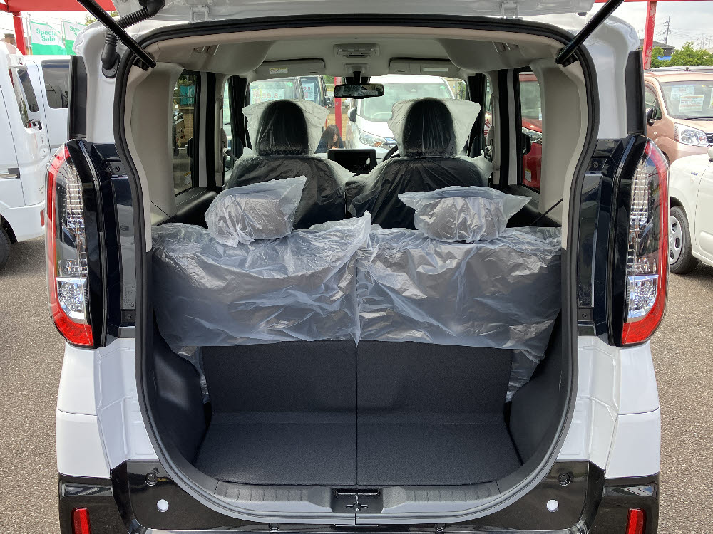 ミツビシ　デリカミニ　G7枚目