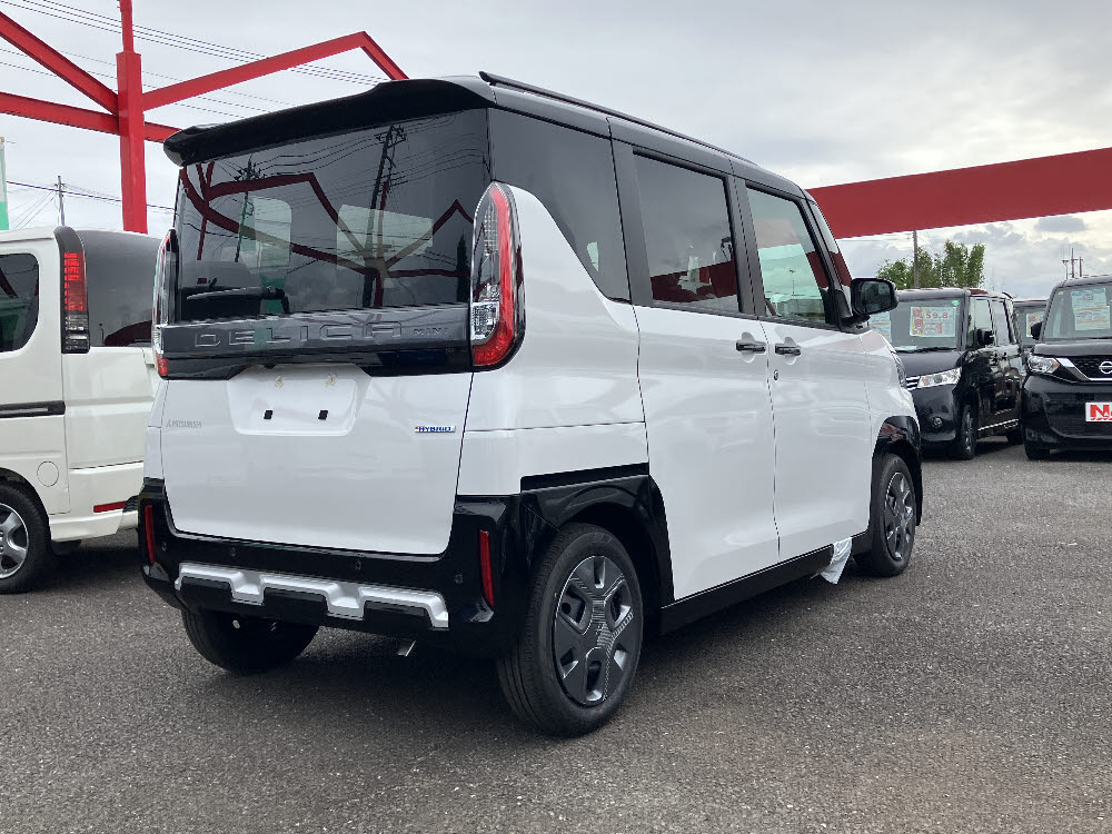 ミツビシ　デリカミニ　G3枚目