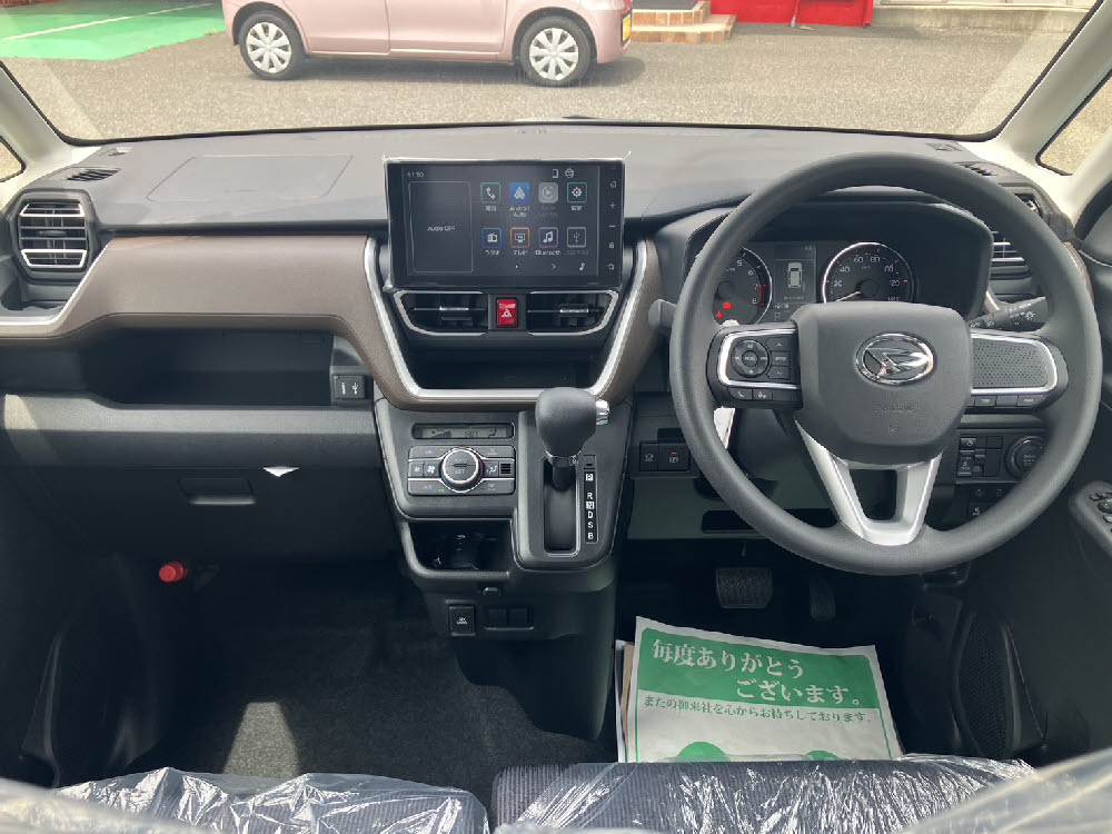 ダイハツ　ムーヴ　G　9インチDO9枚目