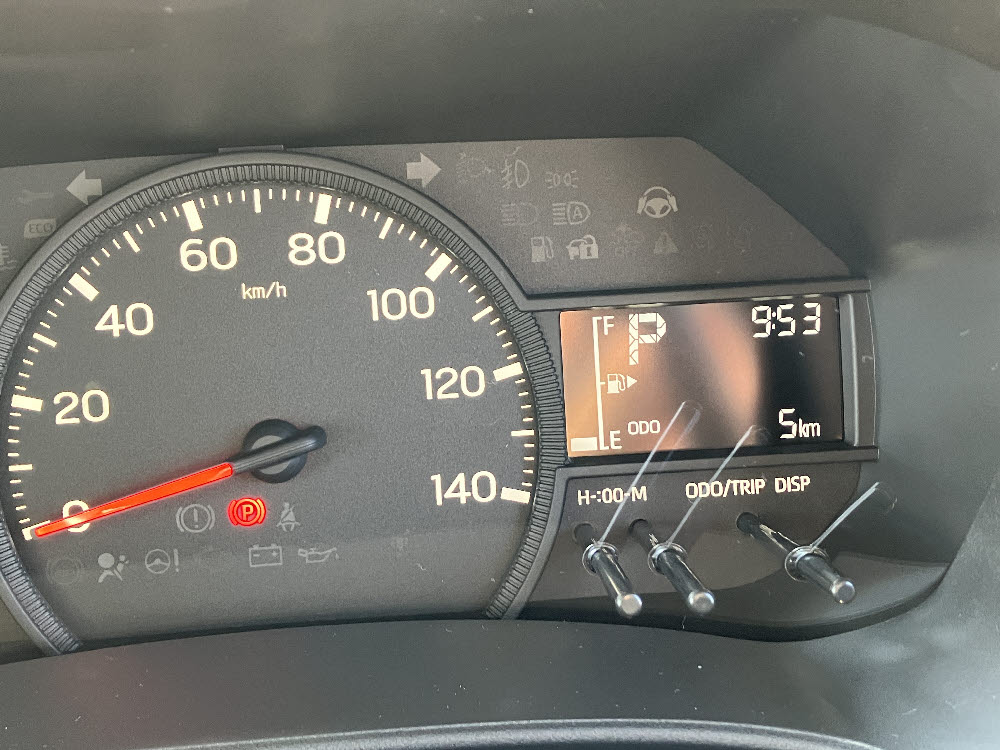 ダイハツ　ハイゼットカーゴ　デラックス　15枚目