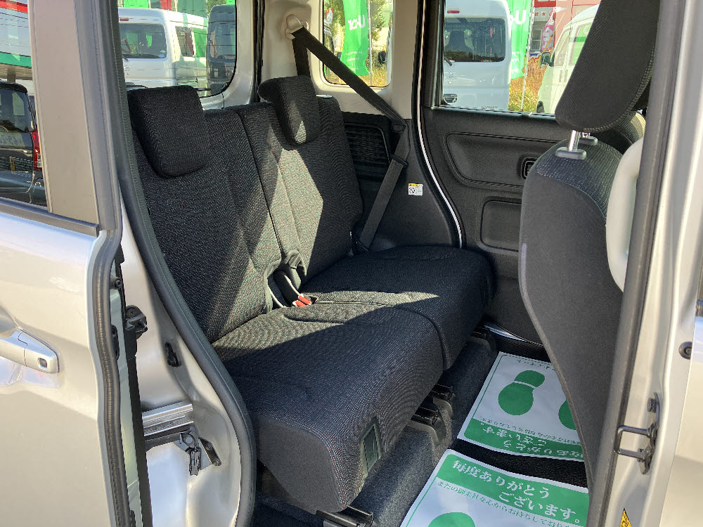 スズキ　スペーシア　HYBRID X9枚目