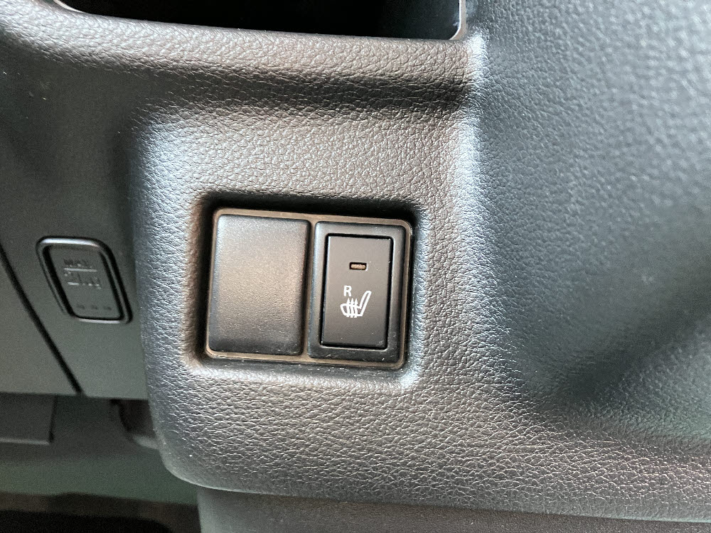 スズキ　スペーシア　HYBRID X16枚目