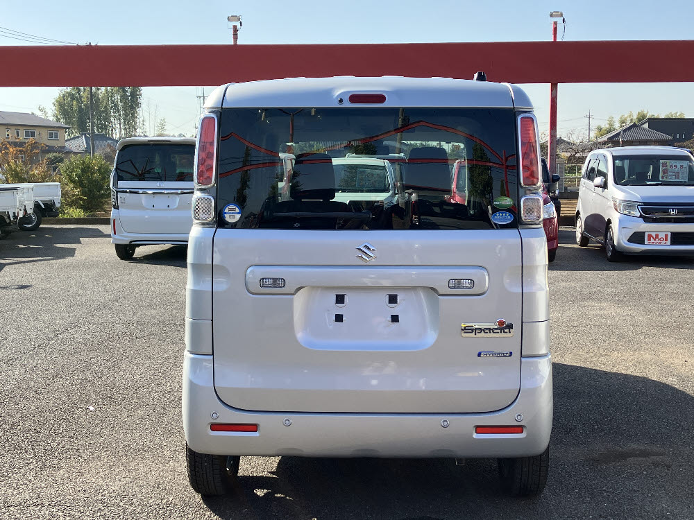 スズキ　スペーシア　HYBRID X5枚目