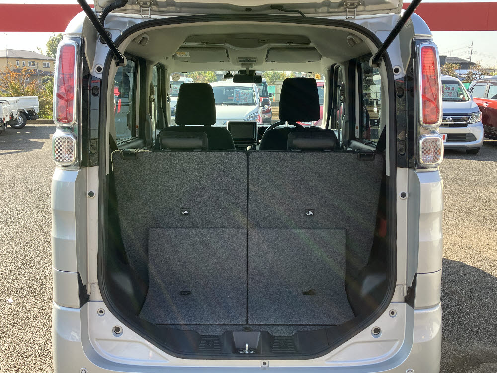 スズキ　スペーシア　HYBRID X8枚目