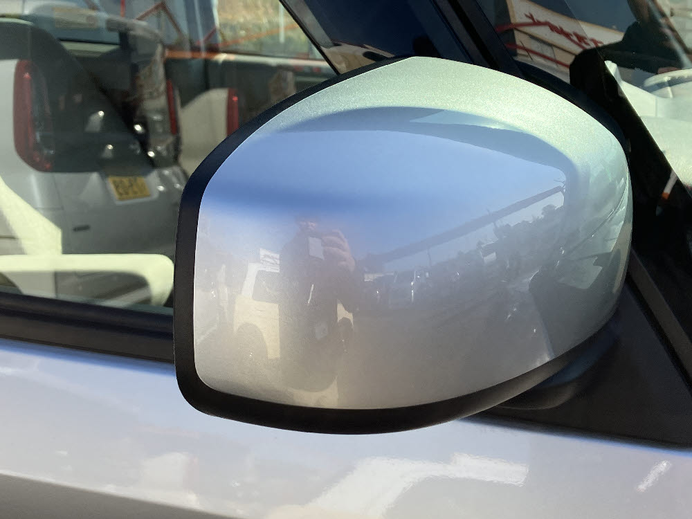 ミツビシ　ｅｋスペース　M19枚目