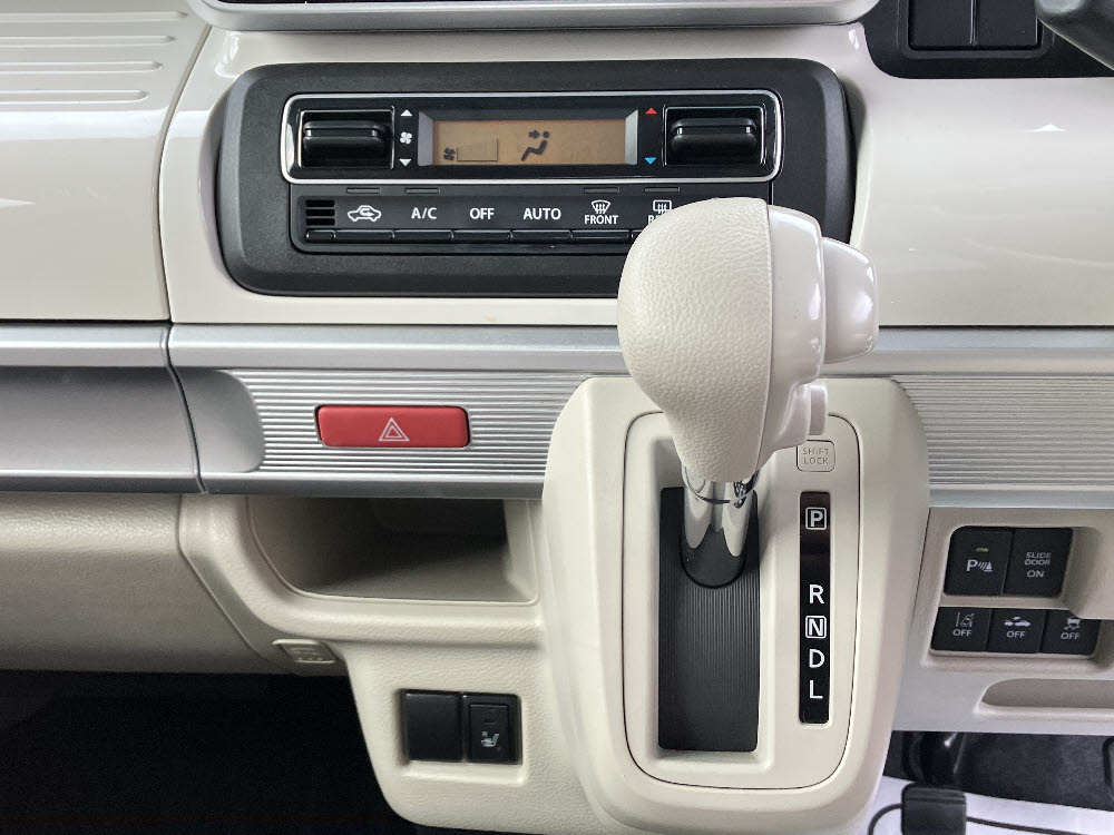 マツダ　フレアワゴン　HYBRID　XS19枚目