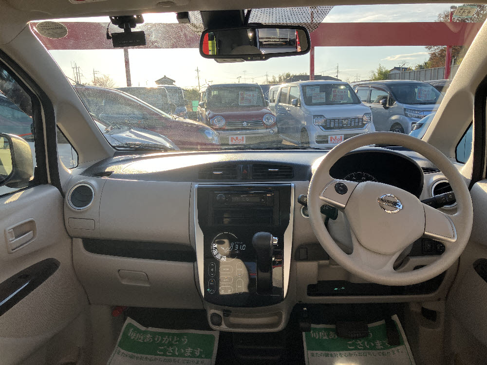 ニッサン　デイズ　X　12枚目