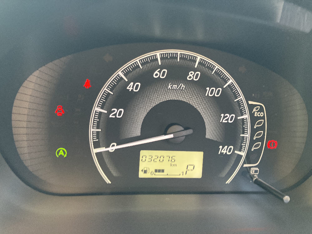 ニッサン　デイズ　X　17枚目