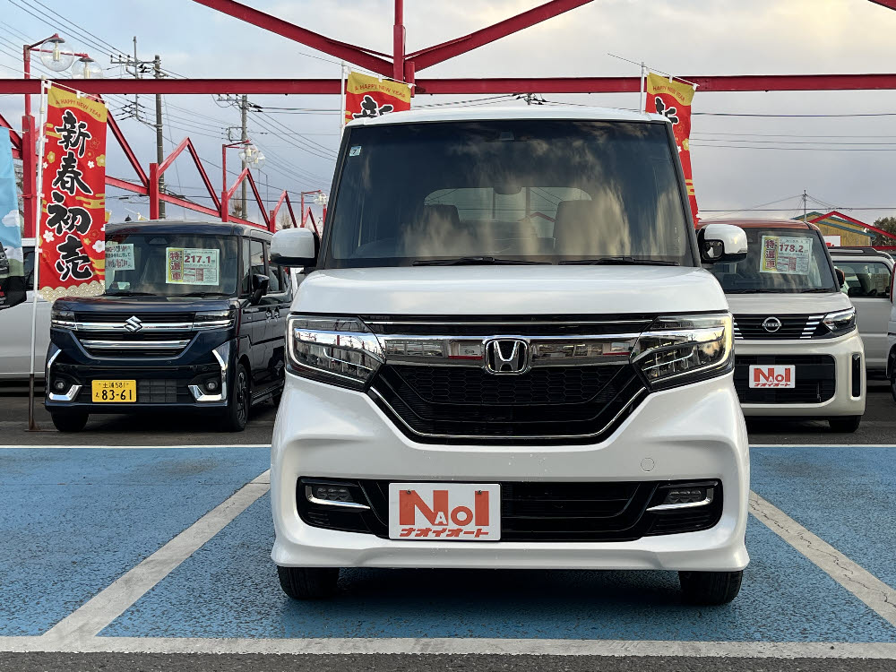 ホンダ　Ｎ ＢＯＸカスタム　GLホンダセンシング1枚目