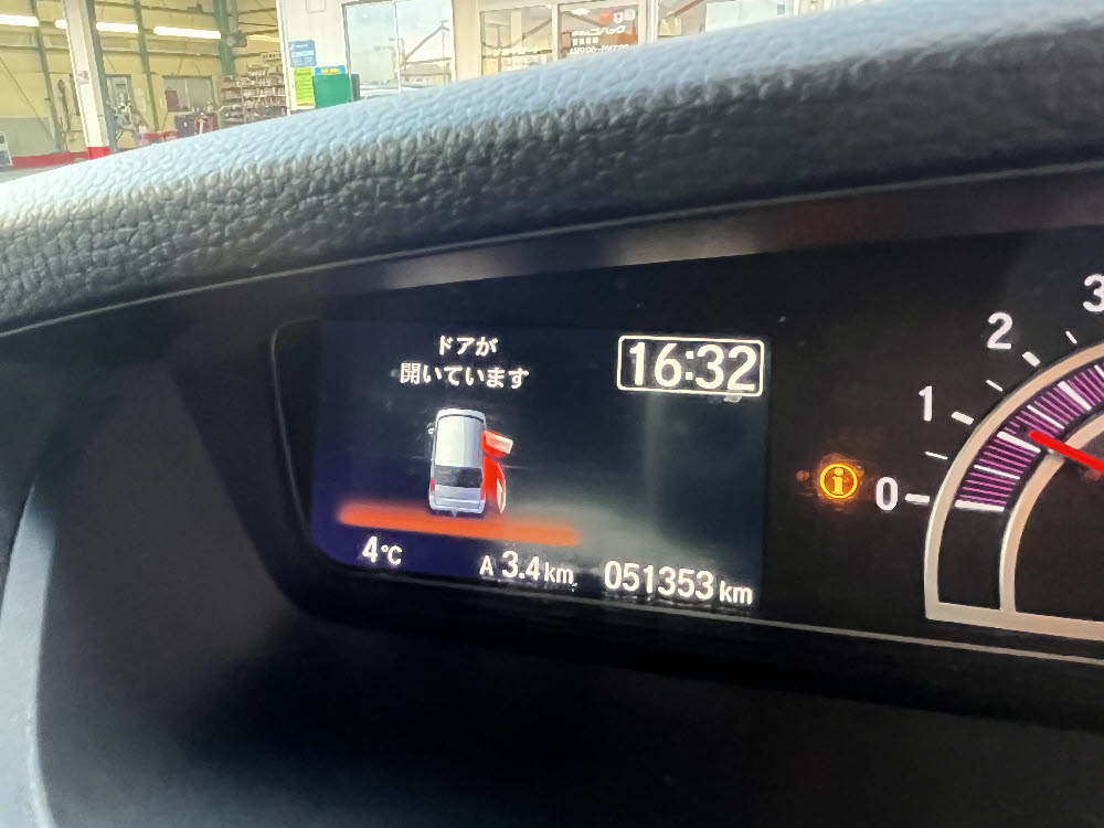 ホンダ　Ｎ ＢＯＸカスタム　GLホンダセンシング18枚目