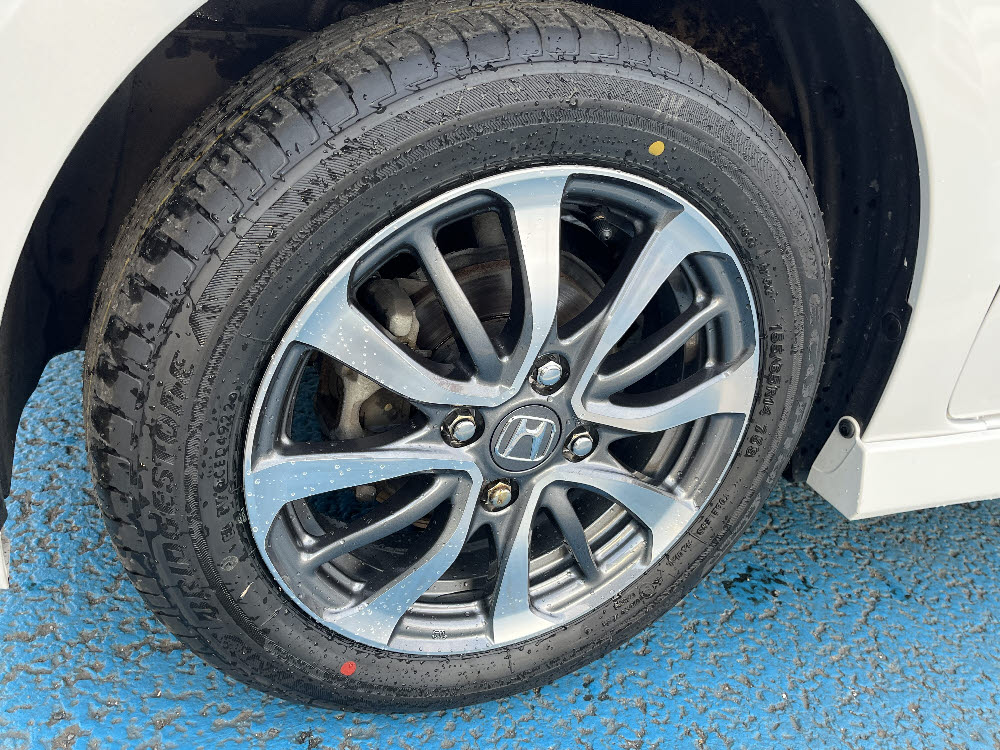 ホンダ　Ｎ ＢＯＸカスタム　GLホンダセンシング8枚目