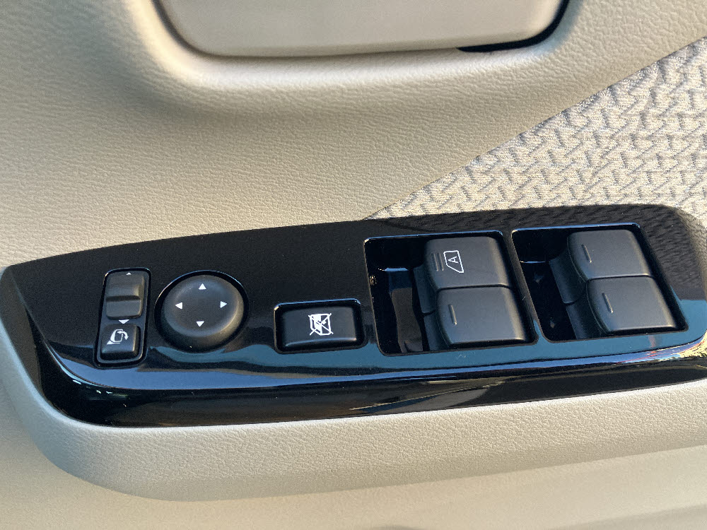 ニッサン　デイズ　X　ODレス15枚目