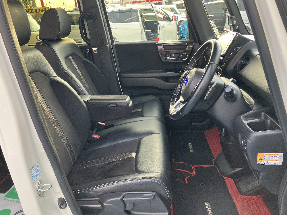 ホンダ　N　BOXカスタムG・Lターボホンダセンシング12枚目