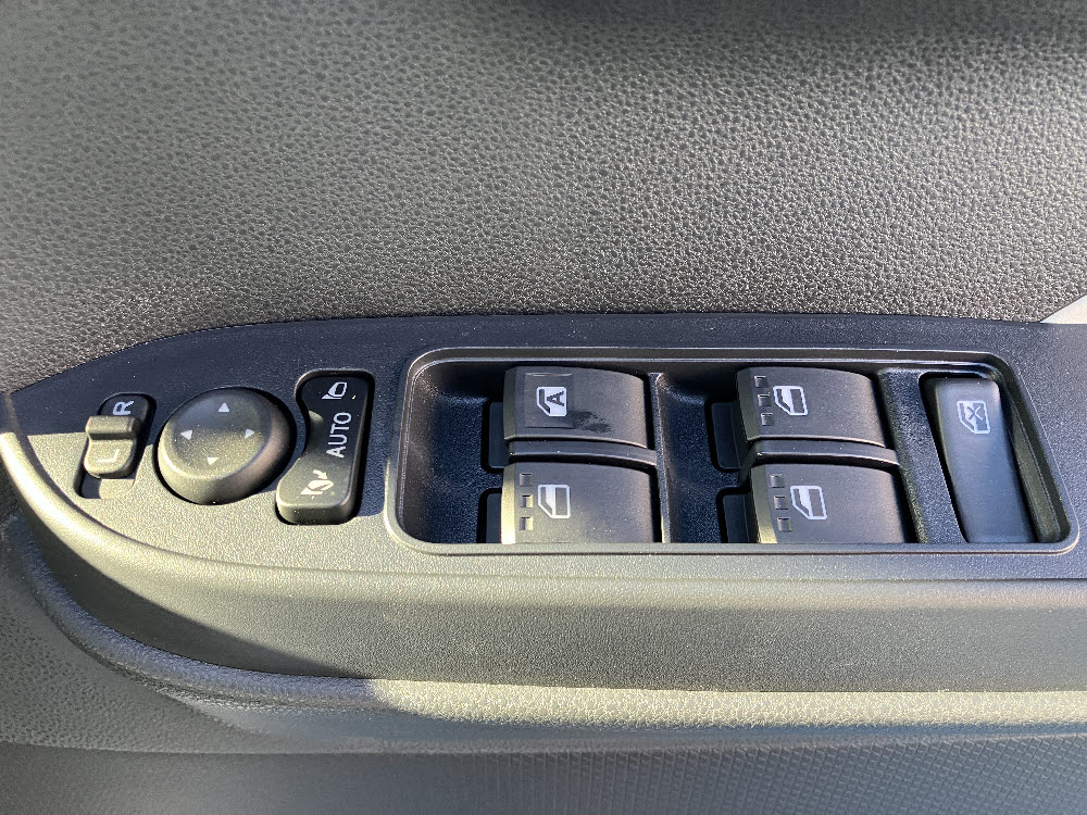 ダイハツ　タント　L　アップグレードパック　ODレス13枚目