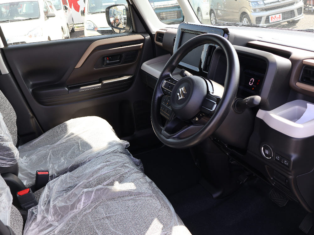 スズキ　スペーシアHYBRID　X　オーディオレス19枚目