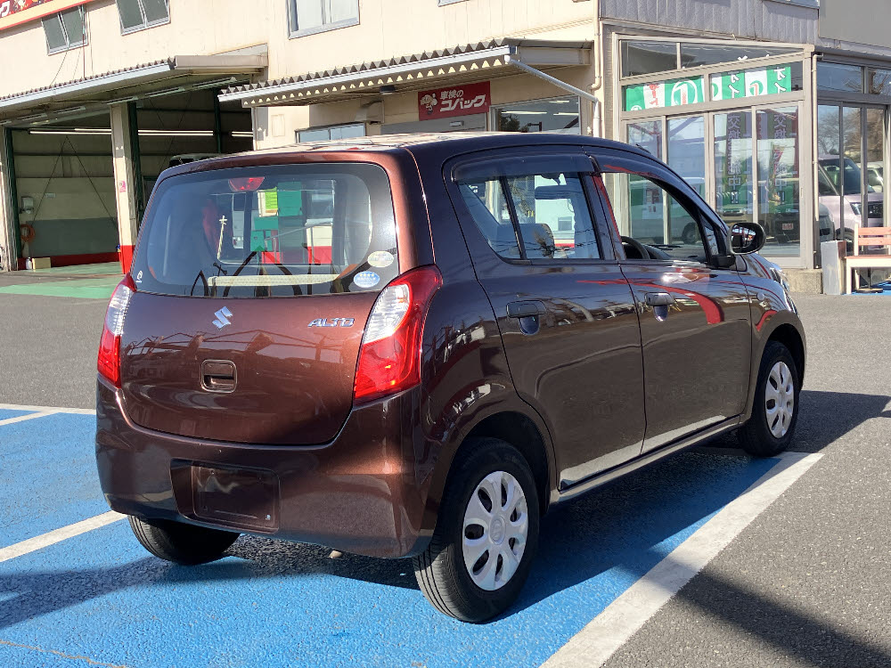 スズキ　アルト　F4枚目
