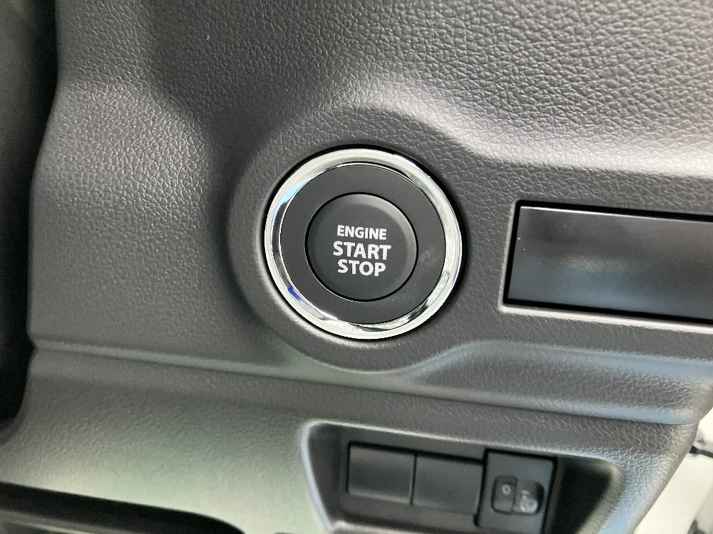 スズキ　スペーシア　HYBRID　G　13枚目