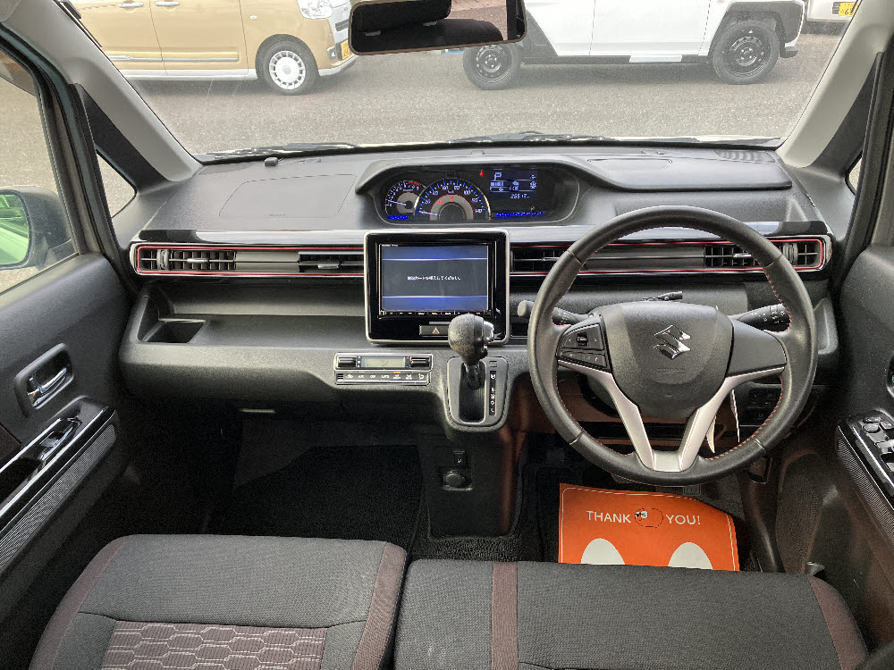 スズキ　ワゴンＲスティングレー　HYBRID　X12枚目