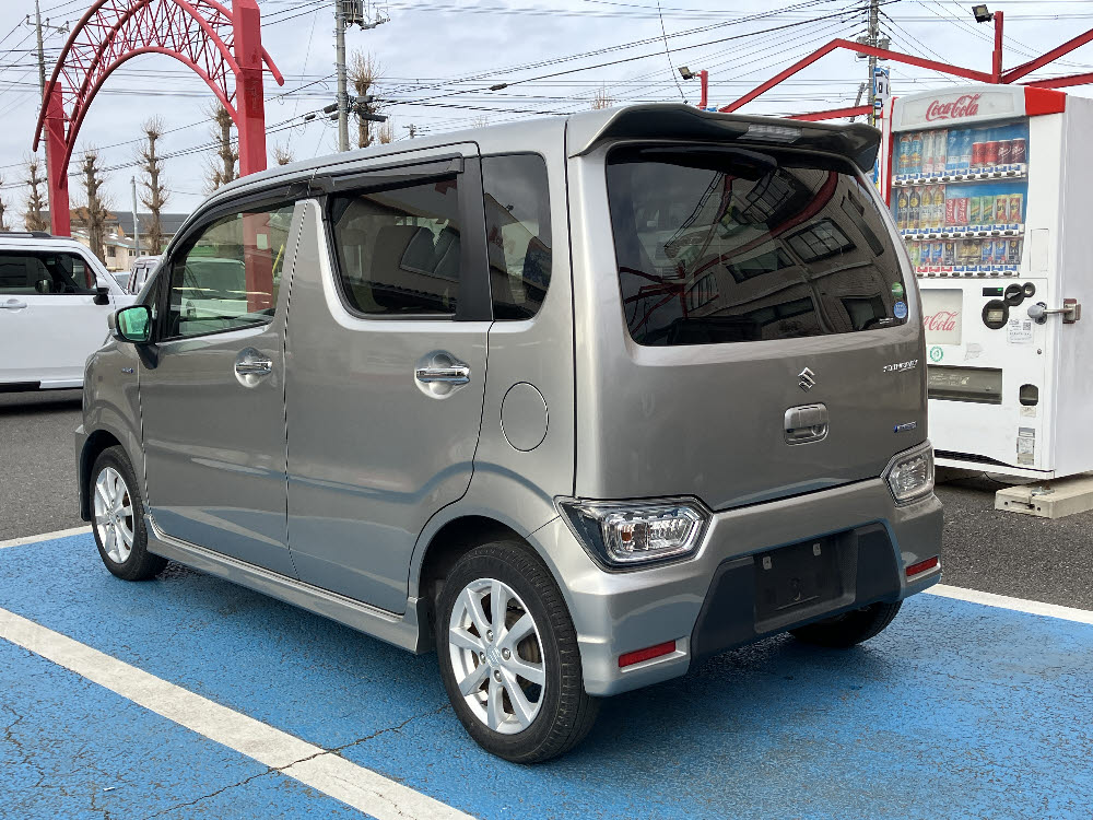 スズキ　ワゴンＲスティングレー　HYBRID　X6枚目
