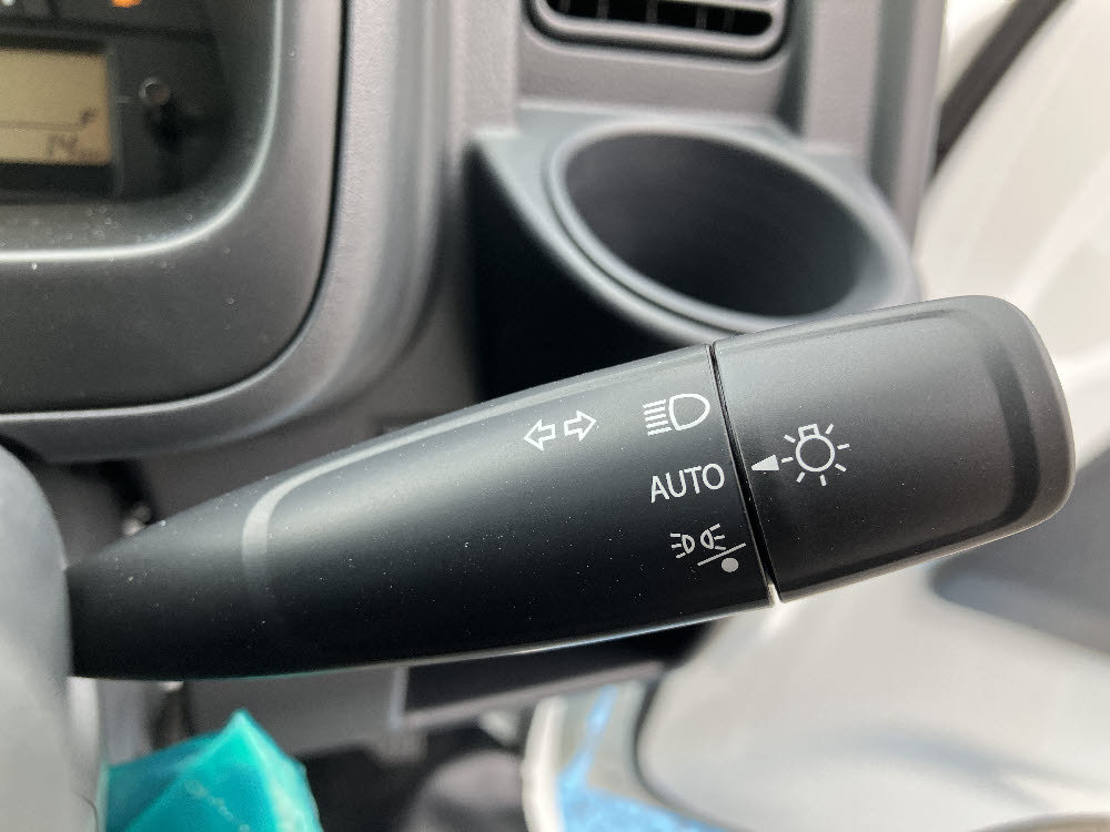ニッサン　ＮＴ１００クリッパー　ＧＸ　4ＷＤ　5MT15枚目