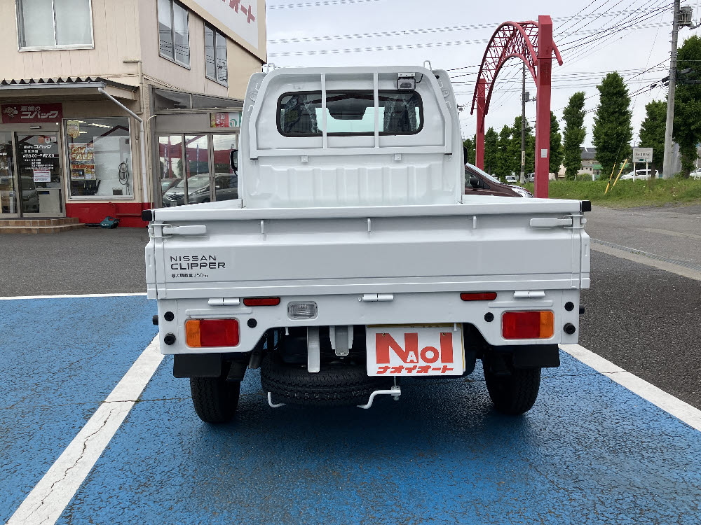 ニッサン　ＮＴ１００クリッパー　ＧＸ　4ＷＤ　5MT5枚目