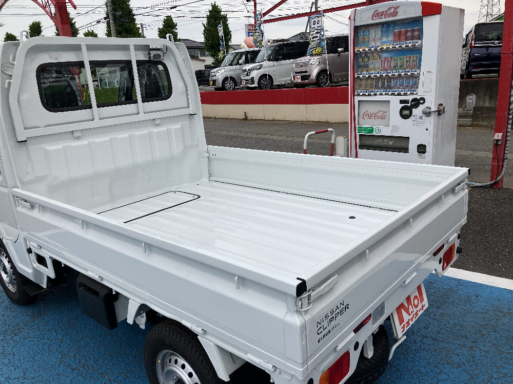 ニッサン　ＮＴ１００クリッパー　ＧＸ　4ＷＤ　5MT8枚目