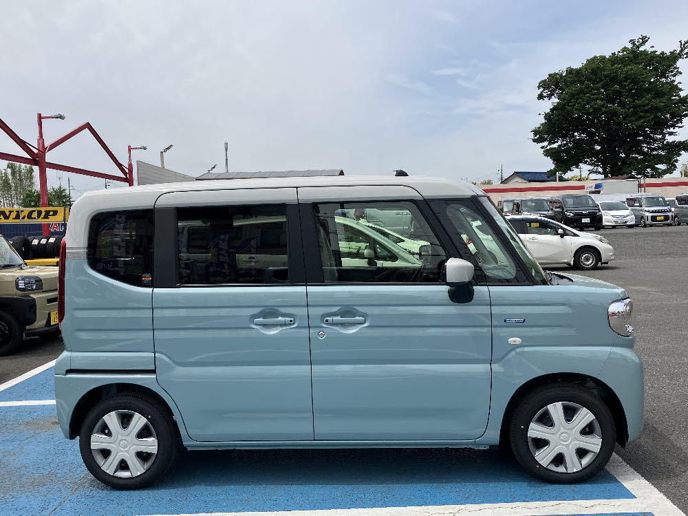スズキ スペーシア HYBRID X3枚目