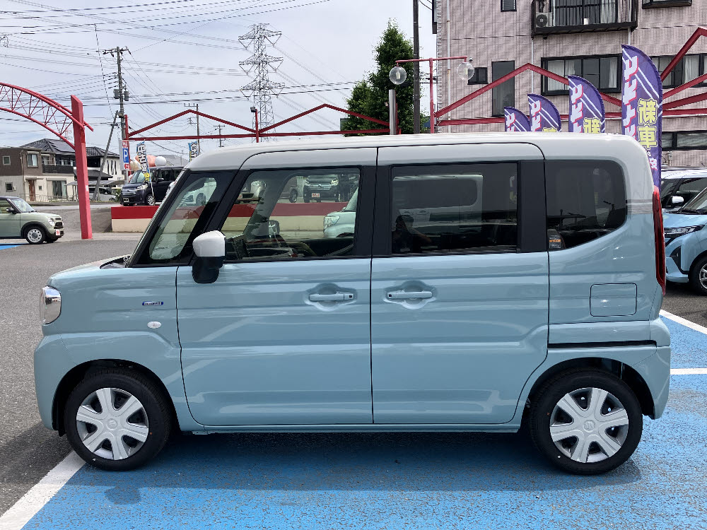 スズキ スペーシア HYBRID X7枚目