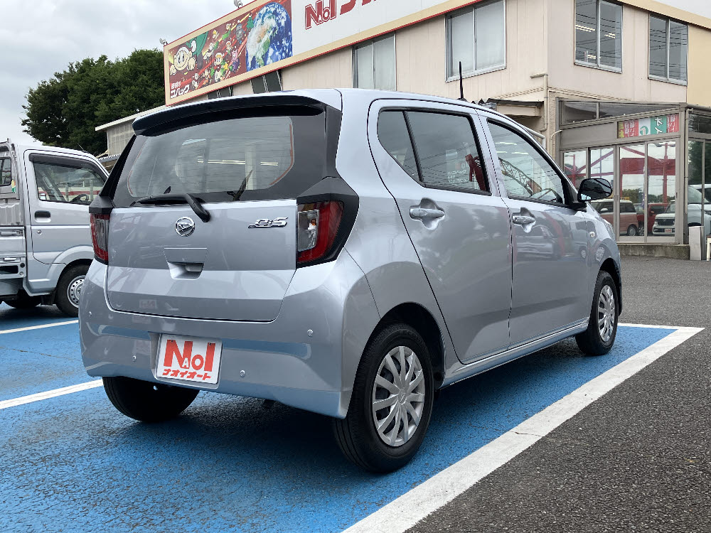 ダイハツ ミライース L-SAⅢ4枚目