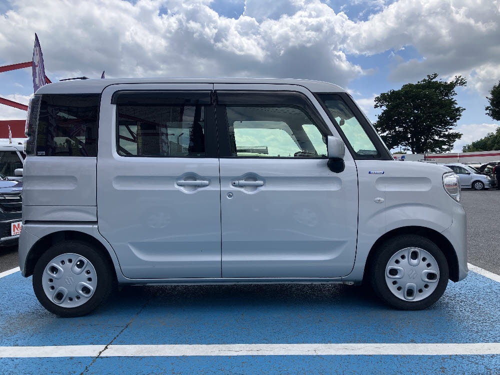 スズキ スペーシア HYBRID G3枚目