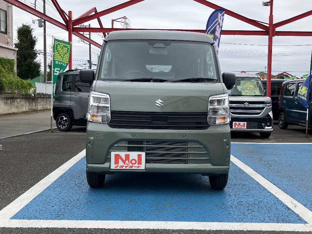 スズキ　エブリィバンPA　2WD AT1枚目