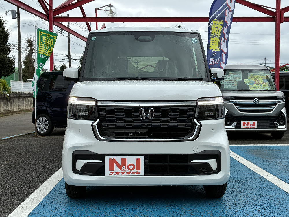 ホンダ　Ｎ ＢＯＸカスタム　標準1枚目