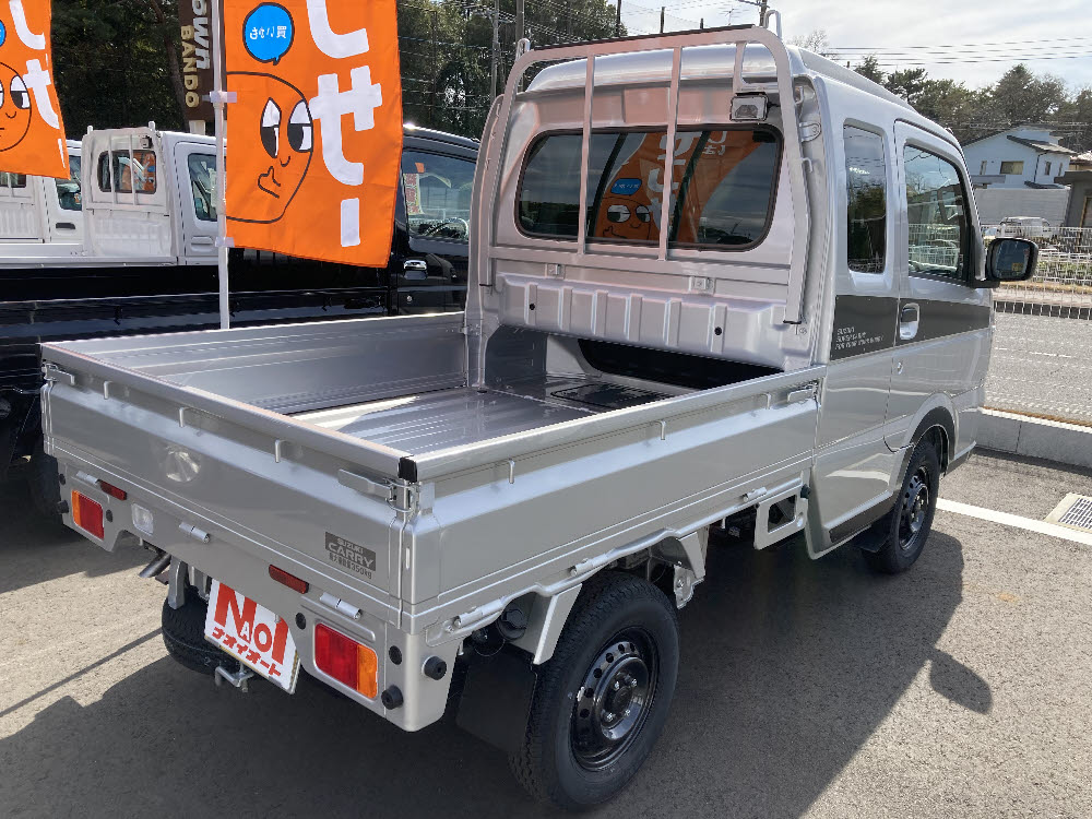 スズキ　スーパーキャリートラック Xリミテッド 4WD AT　ODレス1枚目