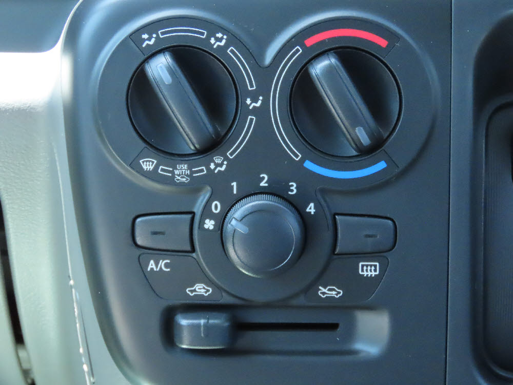 ニッサン　クリッパーバン　GX13枚目