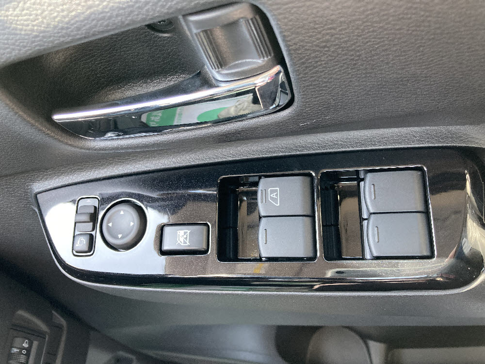 ミツビシ　デリカミニ　G ODレス10枚目