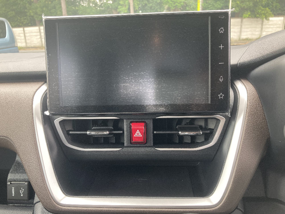 ダイハツ　ムーヴ　G　9インチDO付19枚目