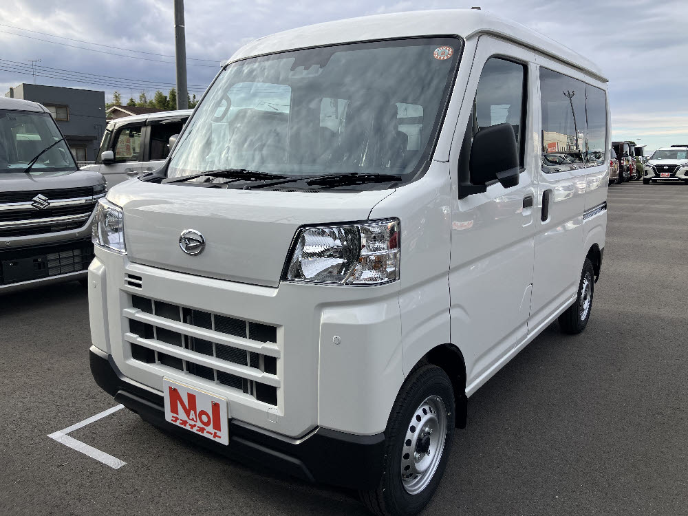 ダイハツ　ハイゼットカーゴ　デラックス2枚目