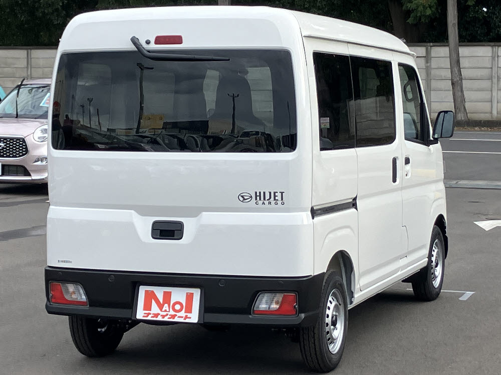 ダイハツ　ハイゼットカーゴ　デラックス7枚目