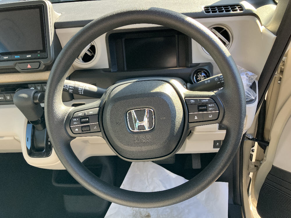 ホンダ　Ｎ ＢＯＸ　8インチナビ付（VXM-245ZFEi）15枚目